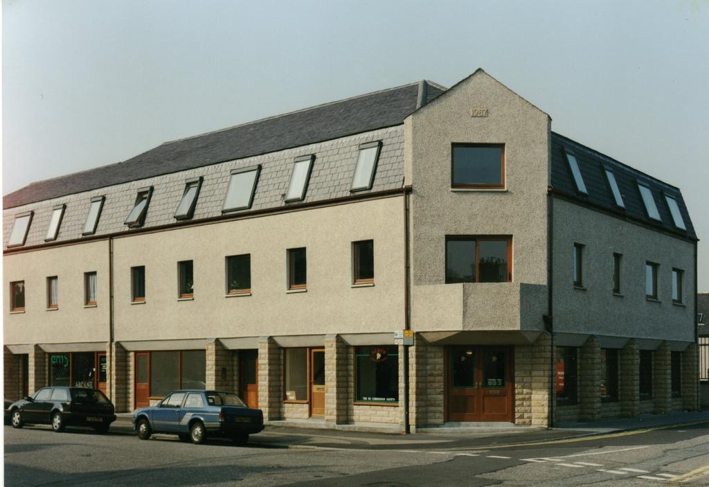 Connel Court Apartments Inverness Szoba fotó